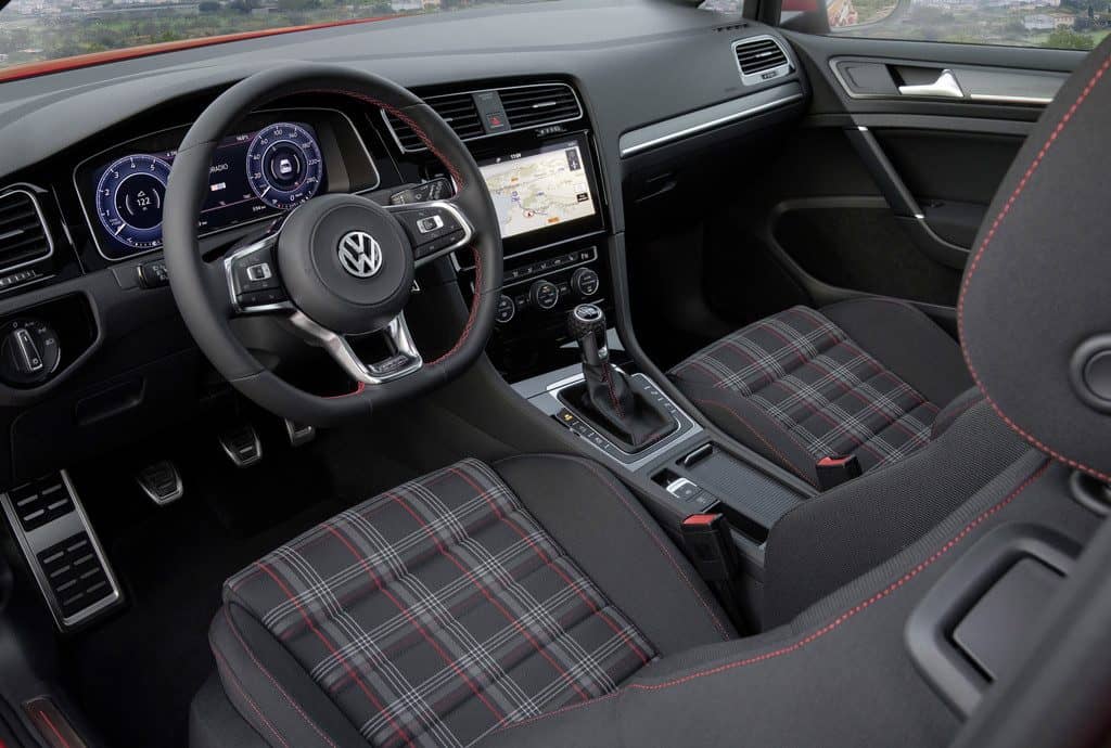 Innenraum VW Golf GTI 2017
