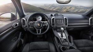 Innenraum Porsche Cayenne S Platinum Edition