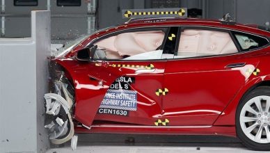 Tesla Model S beim Crashtest
